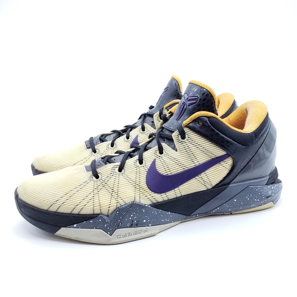 kobe bryant 7 shoes